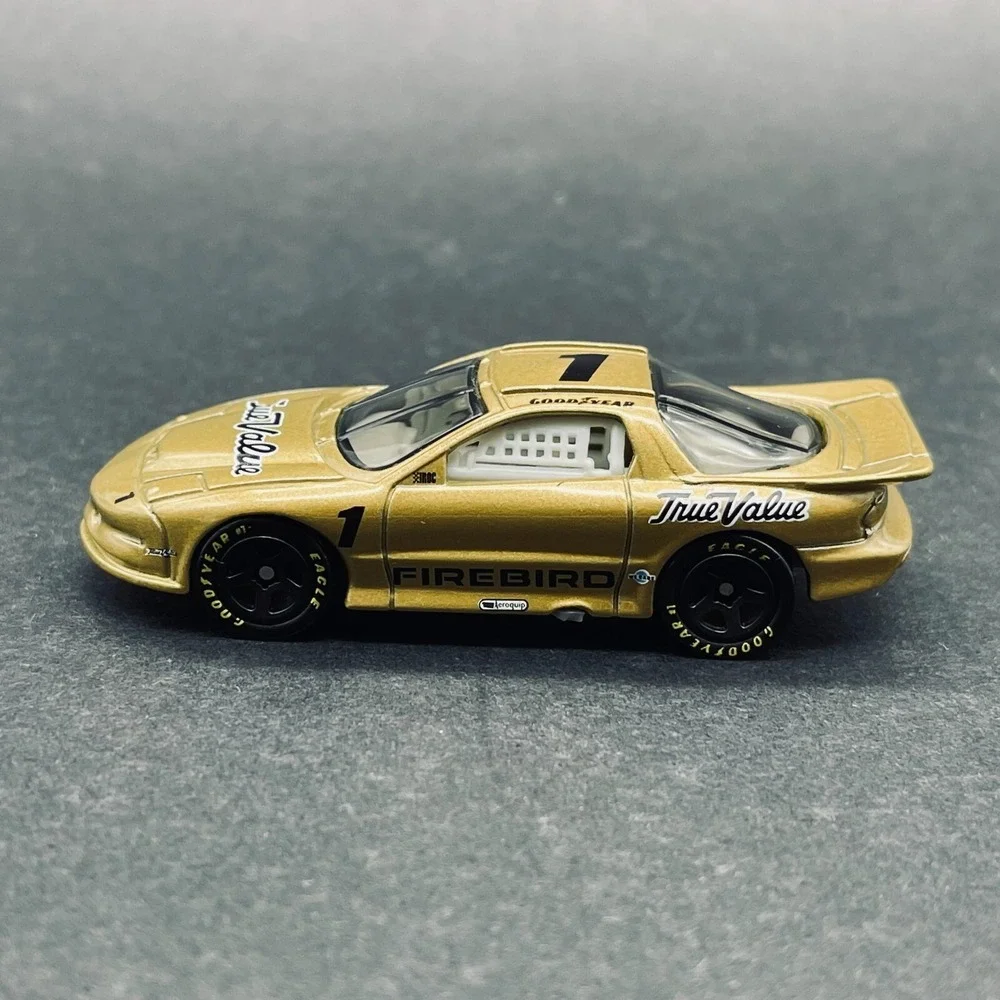 Hot Wheels #1 True Value Pontiac Iroc Firebird Race Car Gold Diecast 1/64‎ Loose